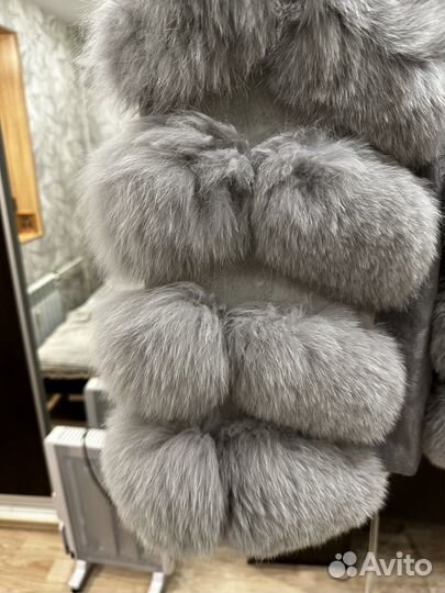 Меховая жилетка из песца 44