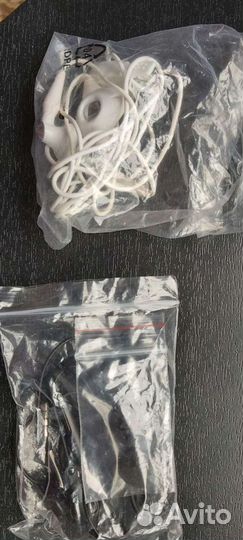 Гарнитура для мобильного телефона