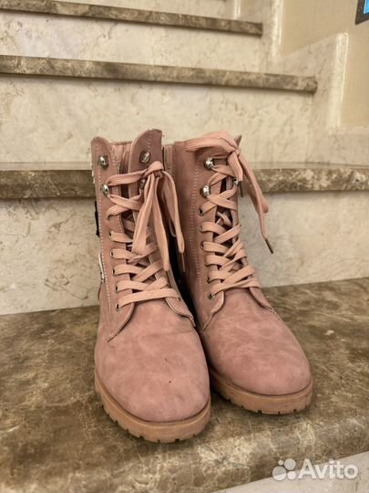 Весенние розовые ботинки 38 размер для подростка