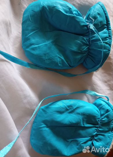 На годик детские варежки