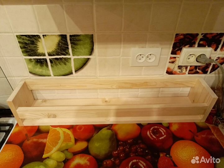 Полки из массива дерева