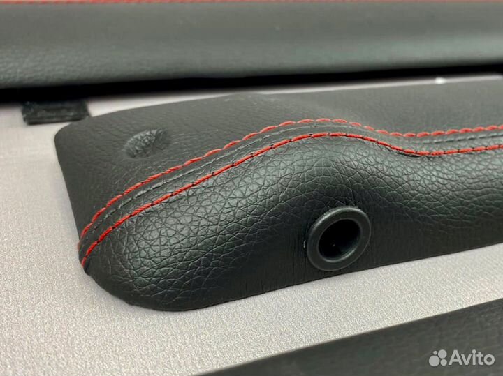 Комплект для дверей Ваз 2105-2107