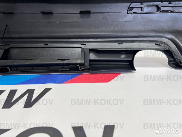 Задний бампер М5 на BMW E39 новый