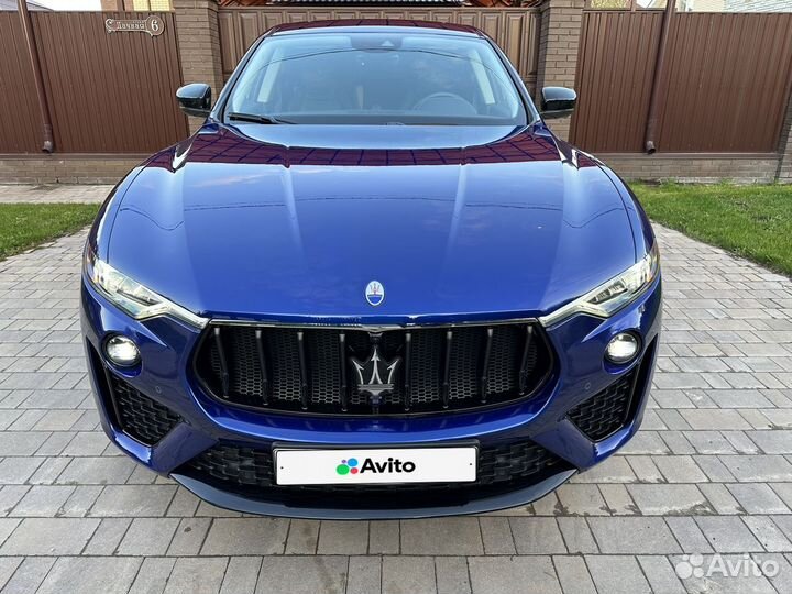 Maserati Levante 3.0 AT, 2021, 10 000 км