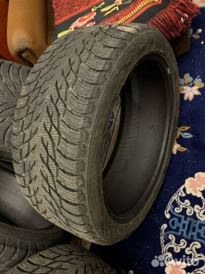 Nokian Tyres Hakkapeliitta R3 255/40 R20 и 285/40 R20