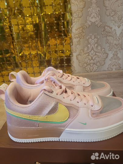 Кроссовки женские летние 39,40