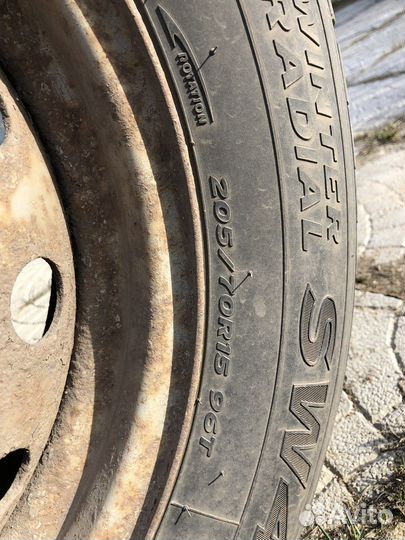 R15 Kingstar SW41 205/70, PCD 5x139.7 DIA 98.6