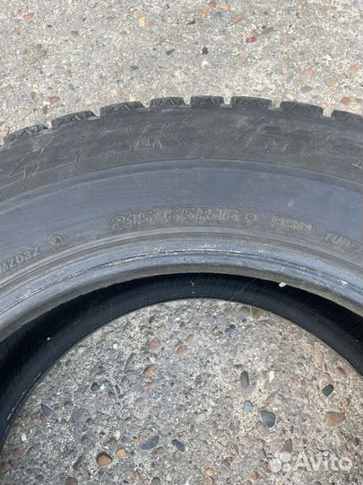 Bridgestone Blizzak MZ-03 215/65 R16