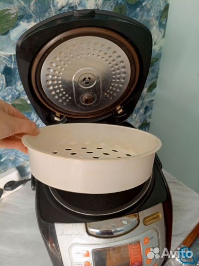 Мультиварка Endever SkyLine MC-61