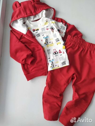 Костюм для мальчика новый