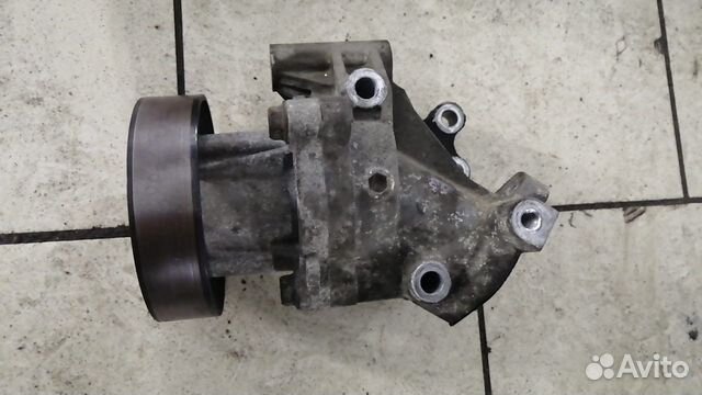 Помпа nissan x-trail t31