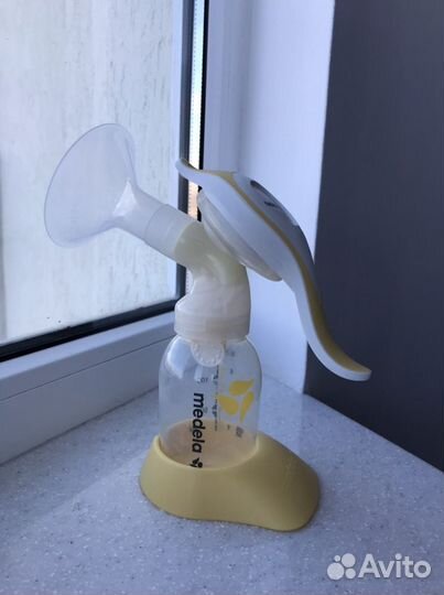 Молокоотсос medela harmony