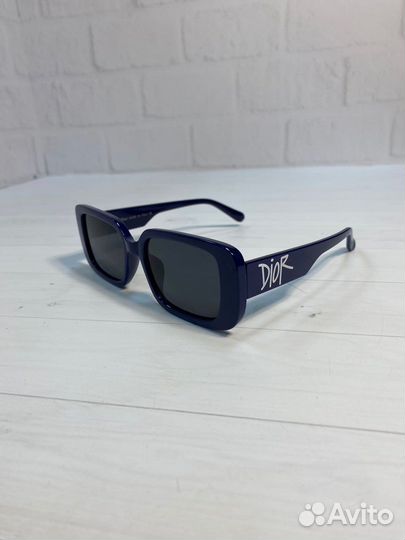 Солнцезащитные очки женские мужские