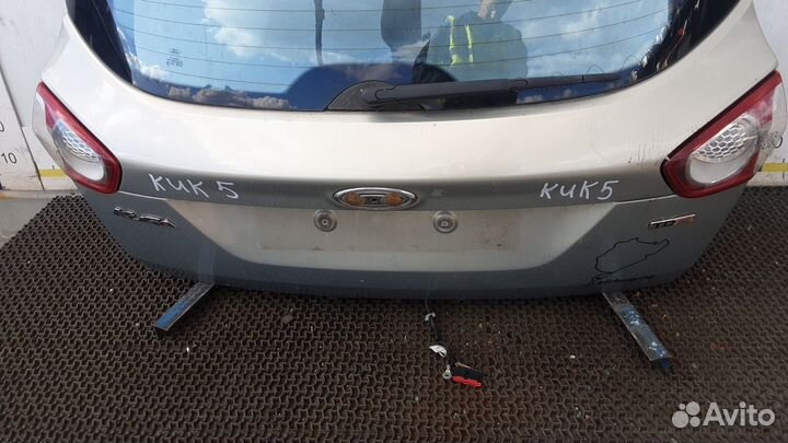 Крышка багажника Ford Kuga (2008-2012)