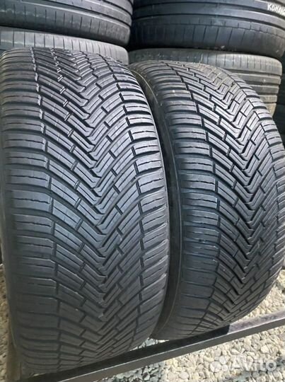 Continental AllSeasonContact 235/40 R18