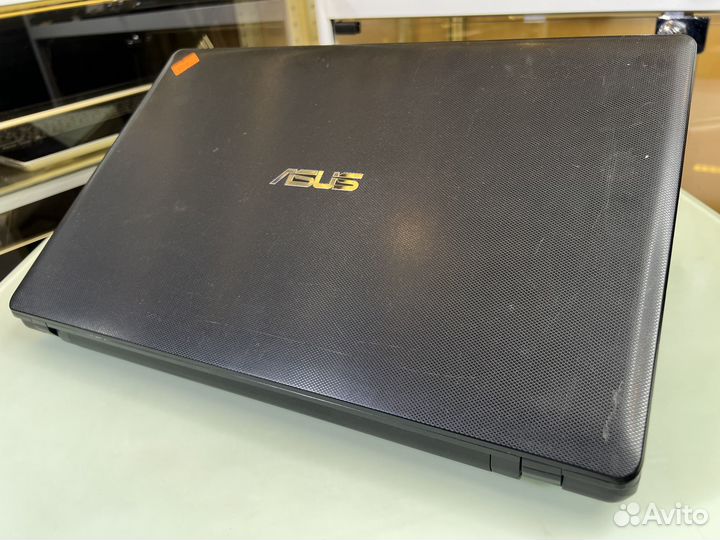 Отличный Asus для работы учебы и дома