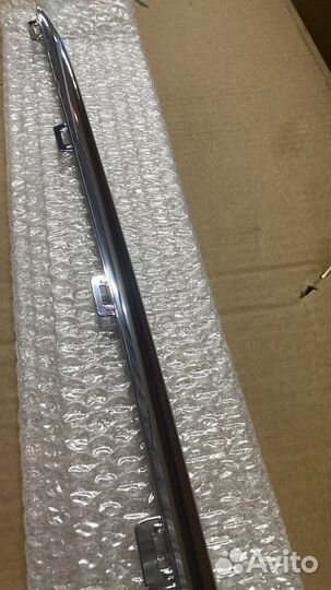 Накладка бампера переднего центр Mercedes W223