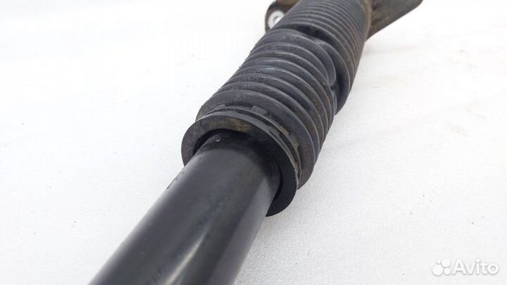 Амортизатор подвески задний левый Kia K5 DL3 G4KN