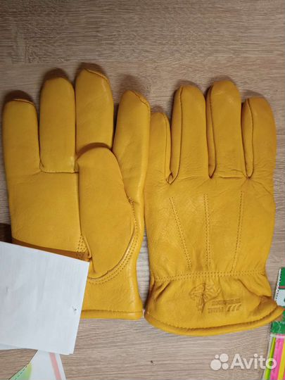 Перчатки