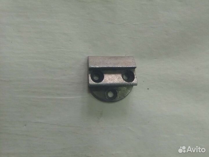 Защёлка двери УАЗ 452 старого образца