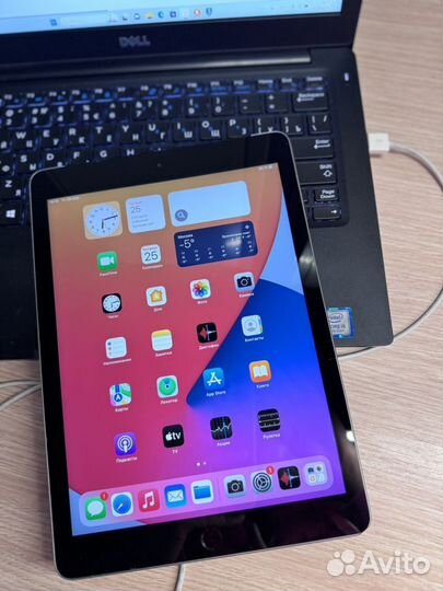 iPad 5 128Gb wifi+sim акк.83