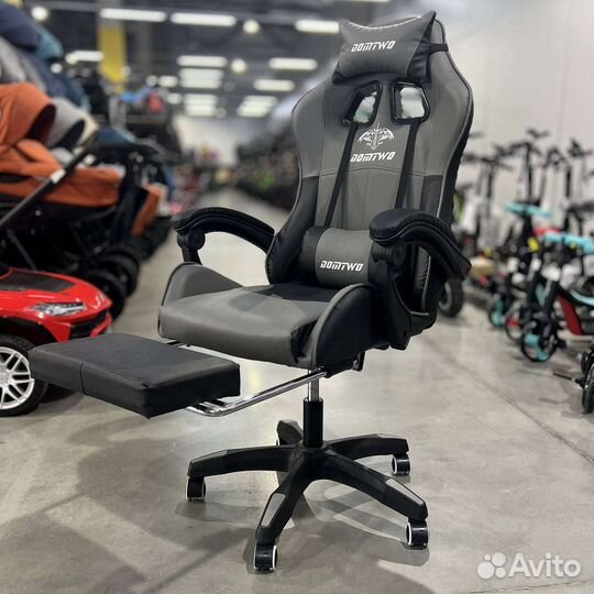 Компьютерное кресло игровое новое