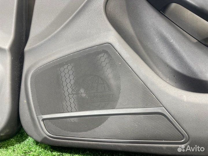 Обшивка дверей (комплект) Audi A4 B8 caeb 2011