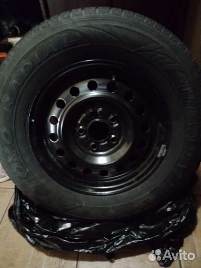 Toyo Tranpath A14 215/70 R15