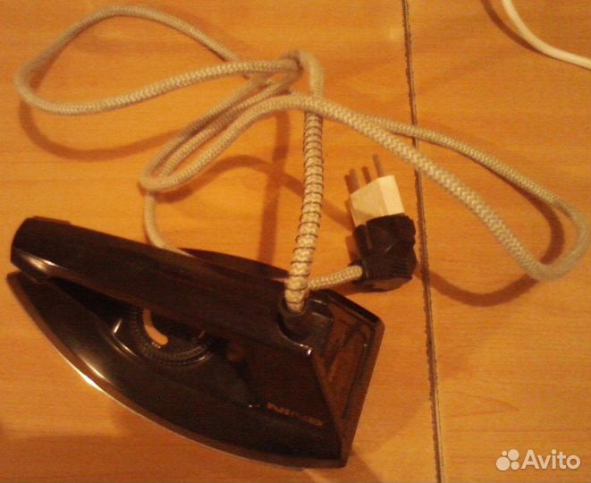Утюг японский Nina, 900-1100 Вт