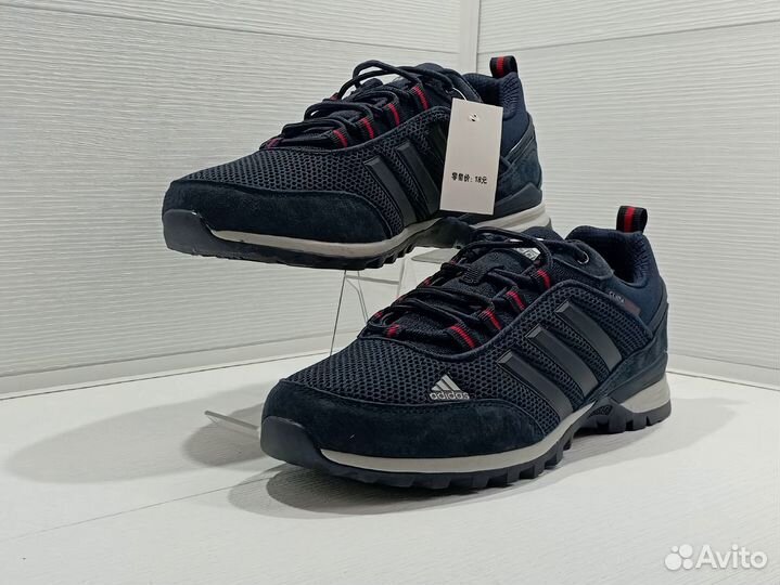 Кроссовки adidas daroga