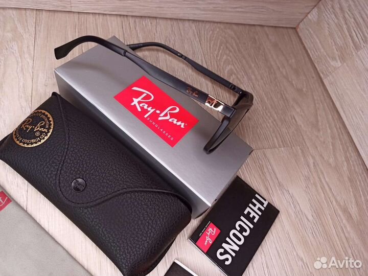 Очки солнцезащитные Ray Ban wayfarer 809 новые RB