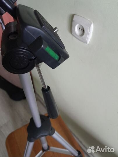 Штатив для фотоаппарата профессиональный