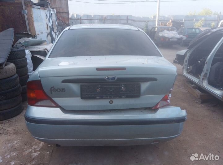 Задние двери (крышка багажника) для форд фокус 1