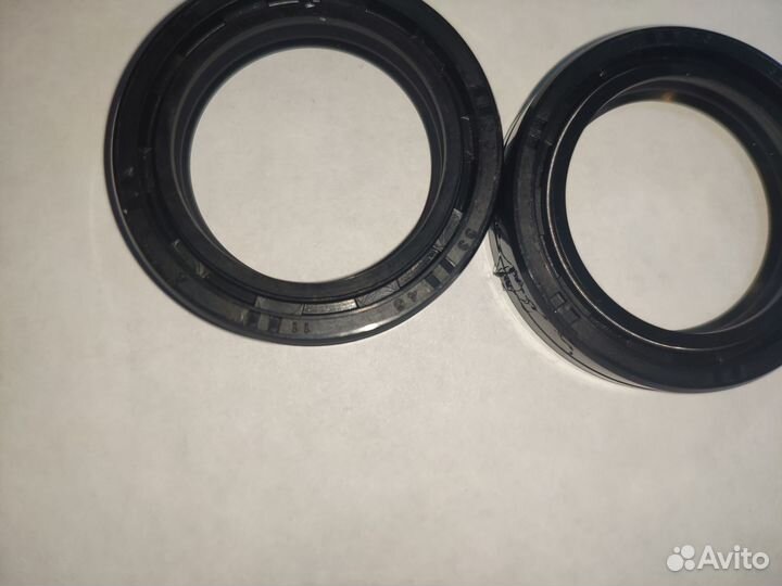 Сальник + пыльник пер. амортизатора 33x46 x11 / 33