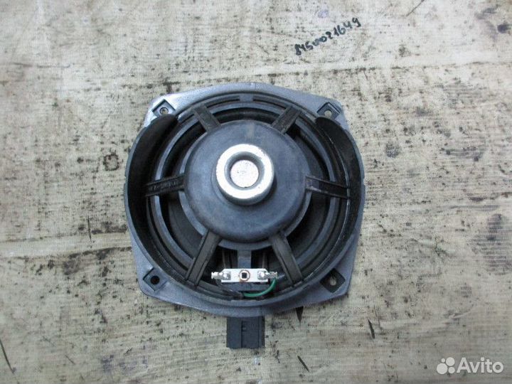 Динамик двери задней правой Hyundai Tucson 2004-20