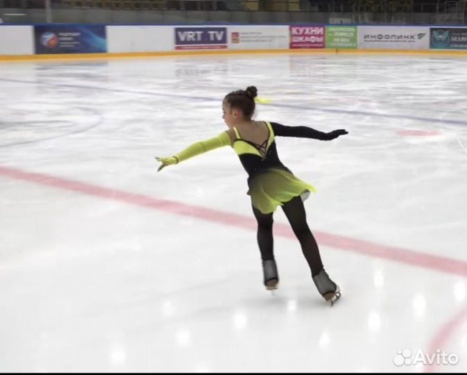 Платье для фигурного катания