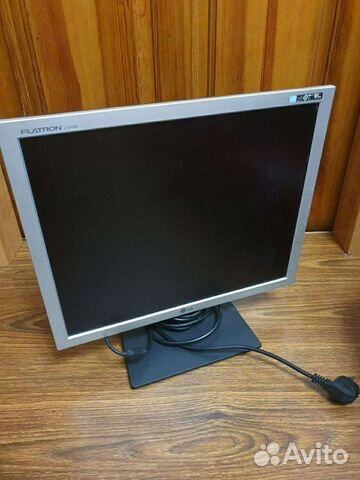 Монитор LG l1919s