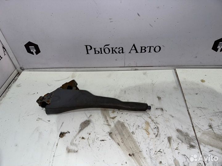 Ручка стояночного тормоза Фусо Кантер 4M50 2016