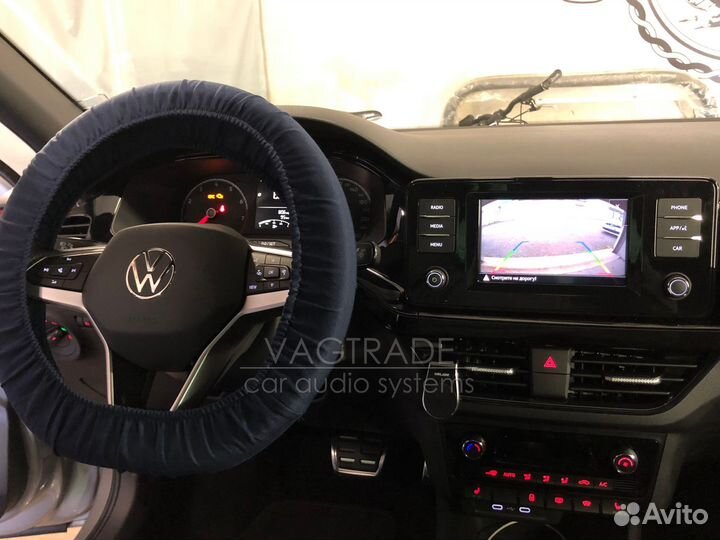 Камера заднего вида фольксваген Поло 2022