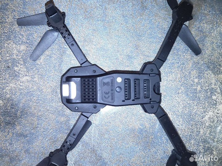 Гоночный квадрокоптер