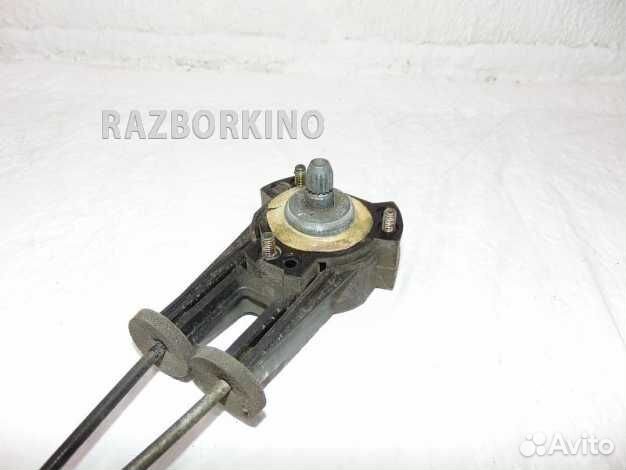 Стеклоподъемник механический передний левый