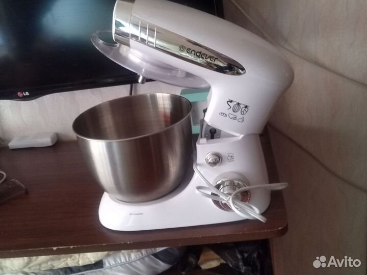 Миксер планетарный