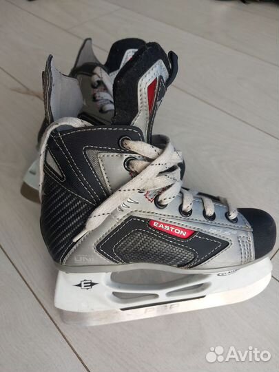 Коньки хоккейные детские 33 размер