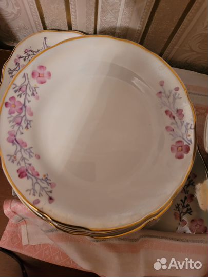 Столовый сервиз новый