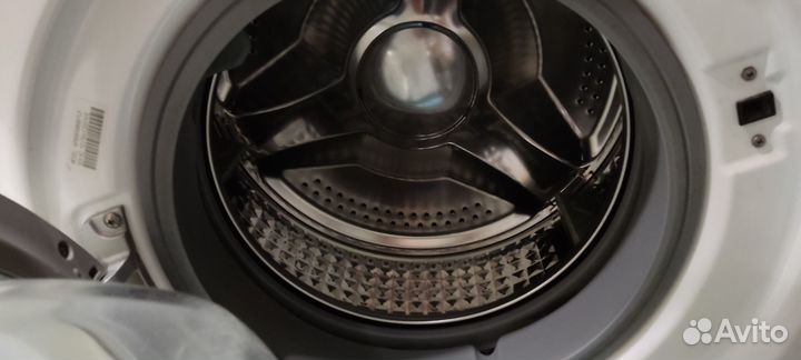 Продам стиральную машинку