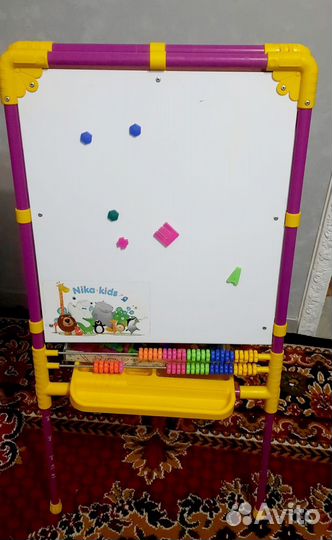 Доска для рисования маркерам и мелом