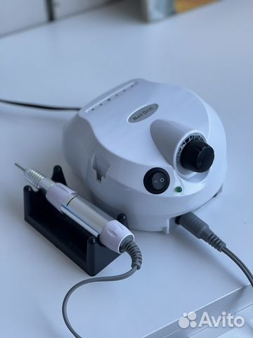 Аппарат для маникюра и педикюра