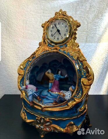 Часы настольные «Деревенька». Гжель