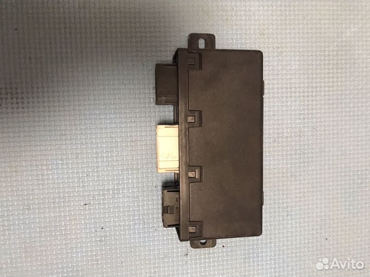 Блок памяти зеркал бмв е39