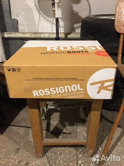 Лыжные ботинки коньковые rossignol